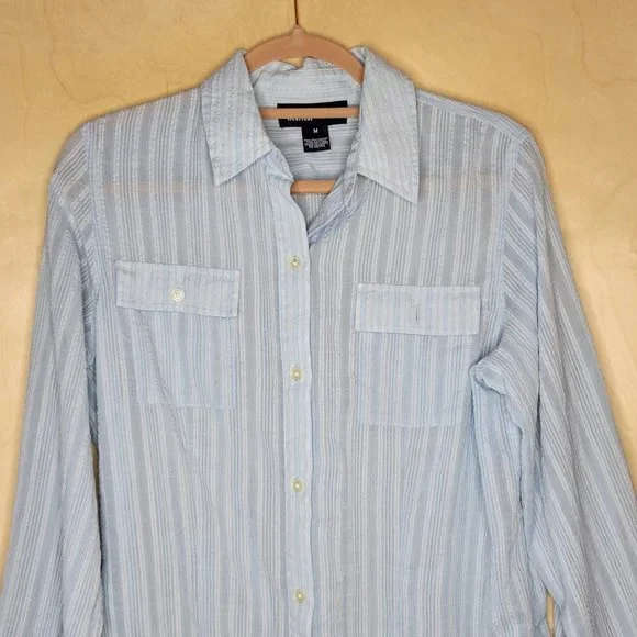 Jones New York Powder Blue Rolled Sleeve Sheer Searsucker Blouse Women Size M - Picture 4 of 12